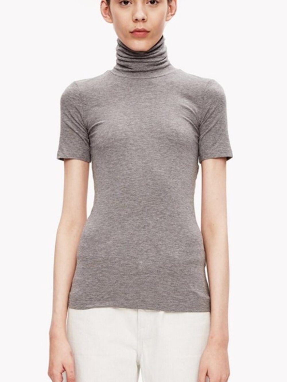 NWT Theory Naneik Gray Rib Knit Turtleneck Top T shirt Short Sleeve SIZE M